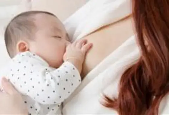 chinese-breastfeeding