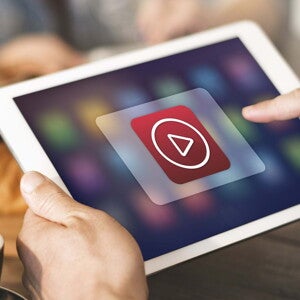 Nutrition During Cancer Treatment: Evidence and Impact of Intervention (videos)