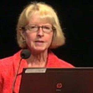 Role of energy density in weight loss programs for weight loss and weight loss maintenance  (videos)